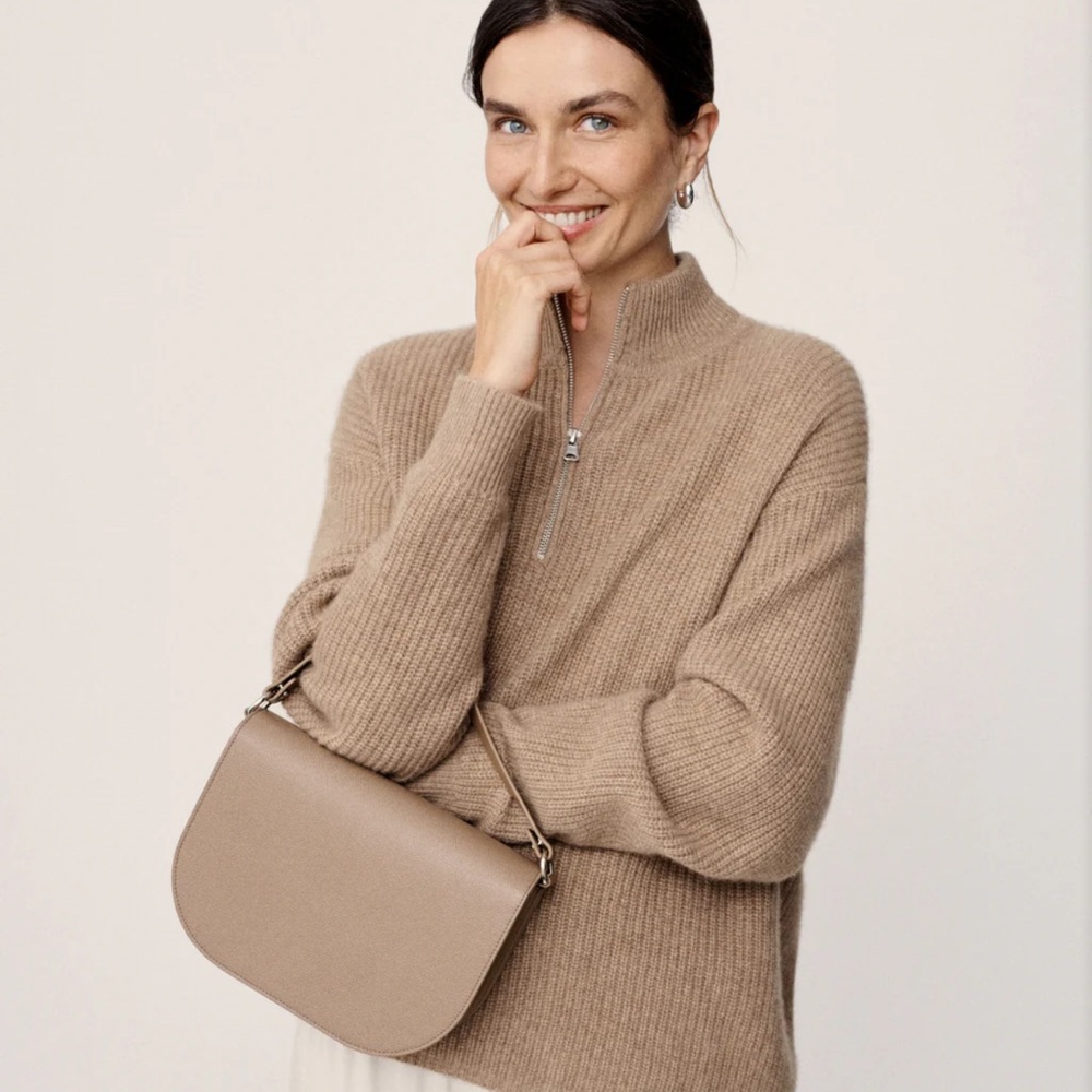 JENNI KAYNE
Cashmere Half Zip
$495